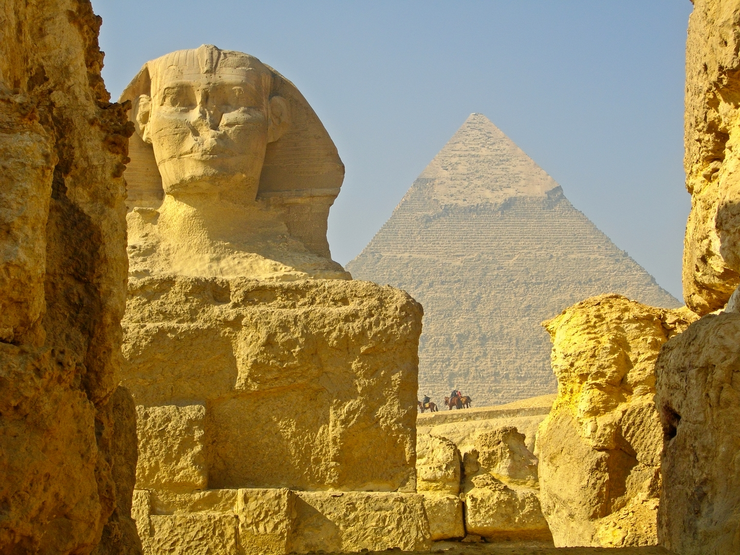 Giza, Wielki Sfinks i piramida Chefrena.